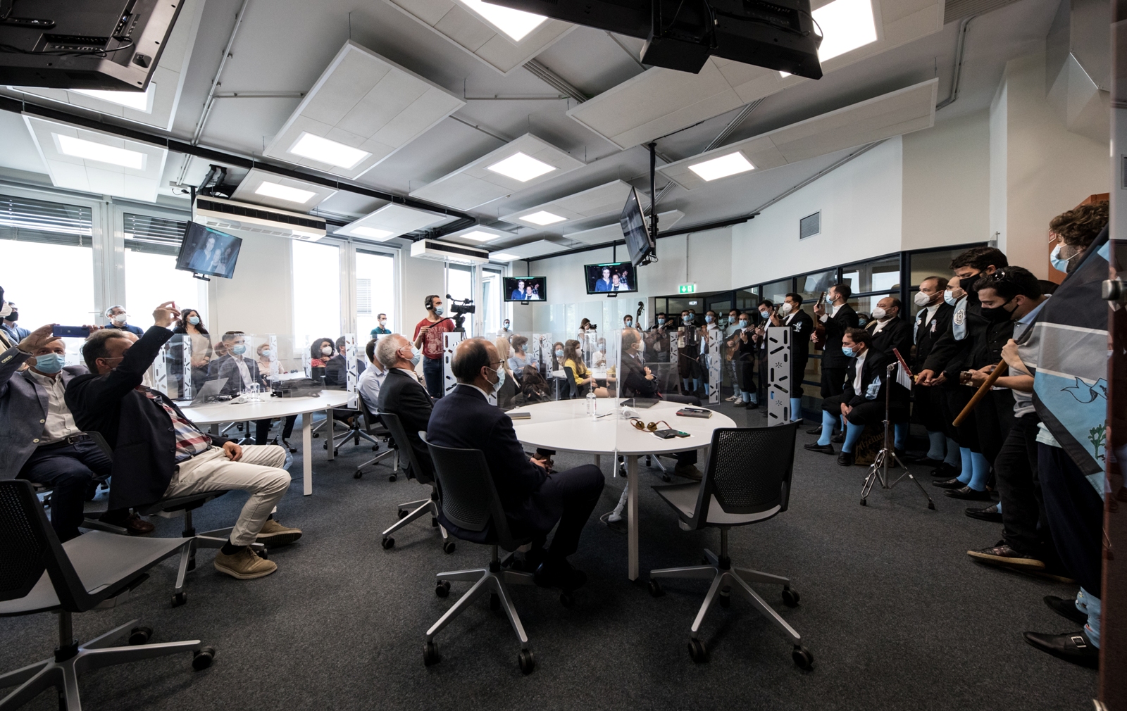 Thumbnail da galeria 2021